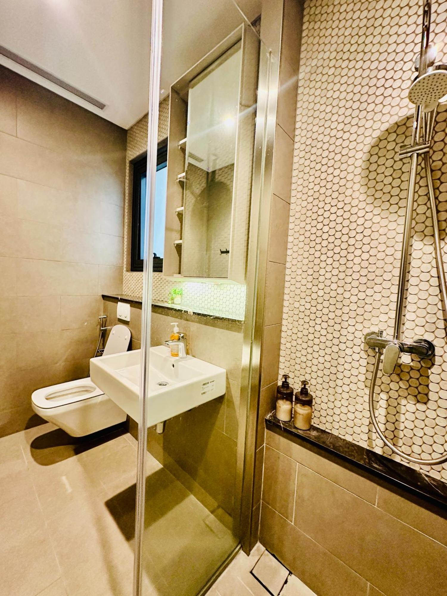 Apartment Smart At Lucentia Bbcc Lalaport
