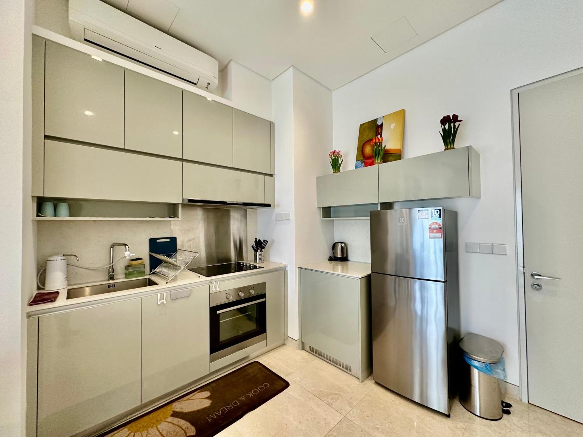 Apartment Smart At Lucentia Bbcc Lalaport *